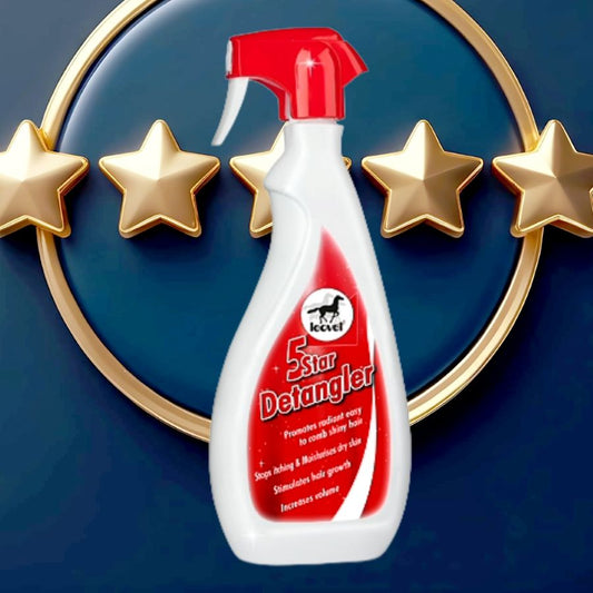 Leovet 5 Star Detangler spray bottle for horses with red label on a blue background with gold stars