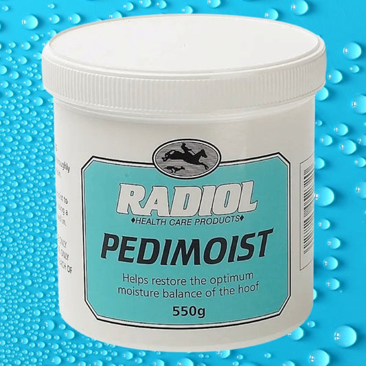 Radiol Pedimoist  hoof condtioner for horses product container on a blue background with water droplets